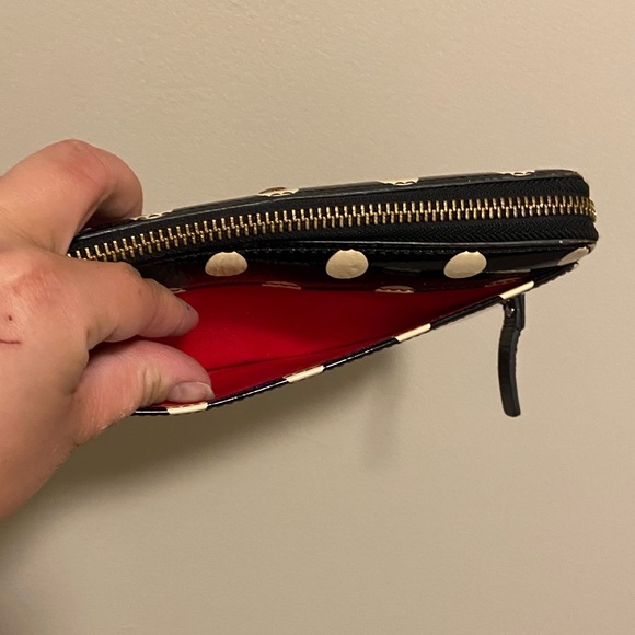 Kate Spade polka dot wallet - Picture 7 of 8